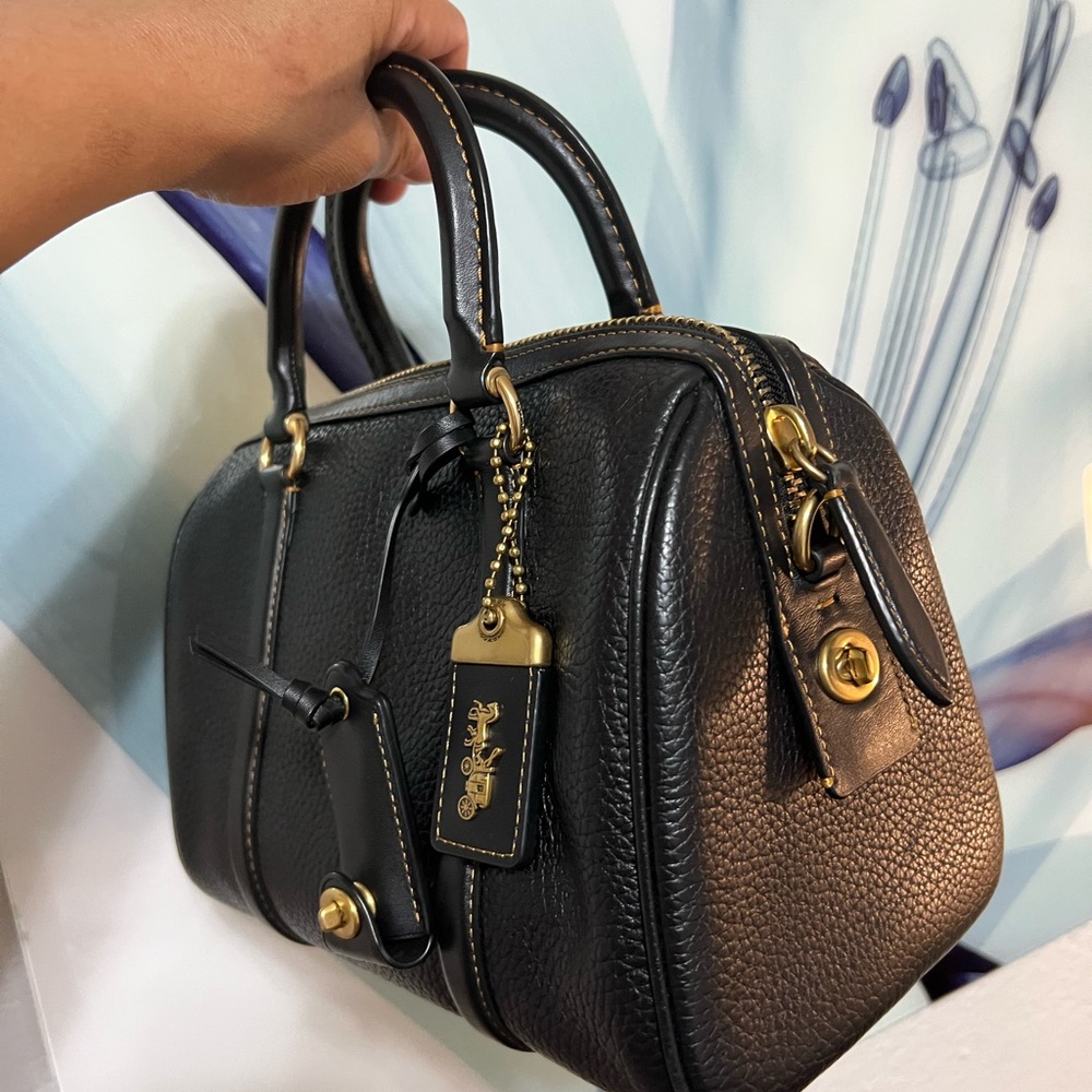 Coach Black Pebbled Leather Handbag (Ruby 25). Selling to @classicgirl85 - Picture 4 of 16